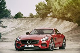Mitte März 2015 wird der Mercedes-AMG GT in den Markt eingeführt. (Foto: Daimler AG)